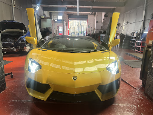 Hopwood Lane Mot Center Gallery - United Kingdom