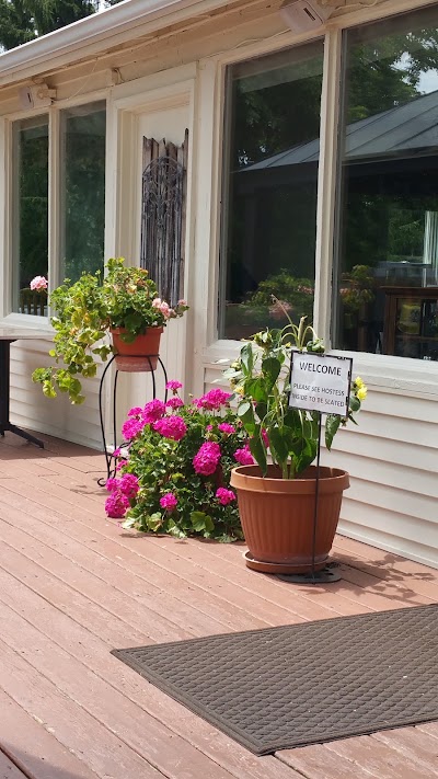 Photos of Clifford Lake Inn