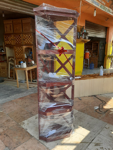 MUEBLES RUSTICOS "REBOLLAR"