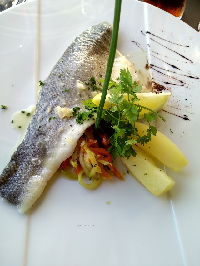 Le Poisson Rouge