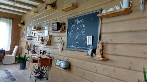 Bear Den, guest house