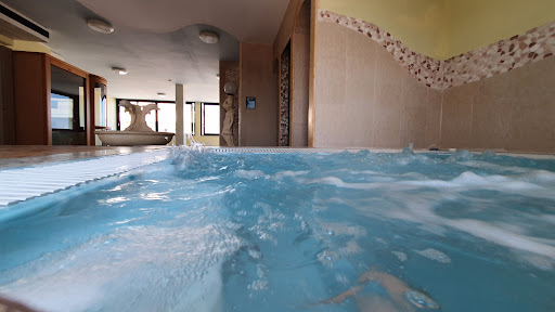 Hotel Serena - Visual