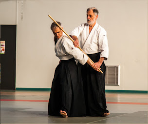 Photo n°3 de Aikido - Milhaud à Milhaud (Club d'aïkido)