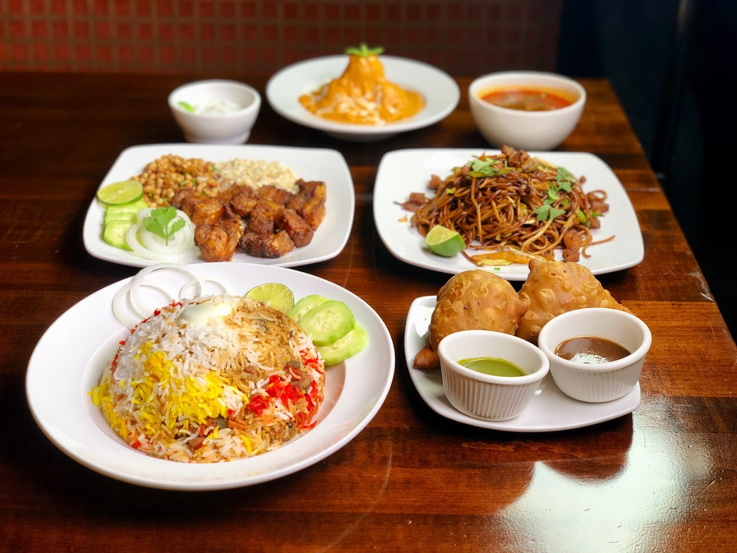 Mountains & Meals - Restaurant photo 2