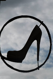 Photo n°5 de Caractères à Mayenne (Magasin de chaussures)