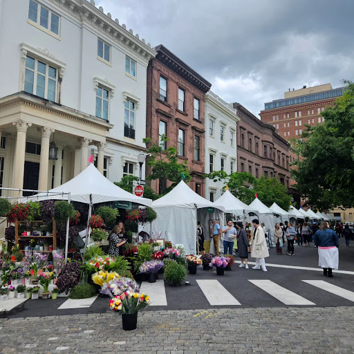 Mount Vernon Place - Thumbnail