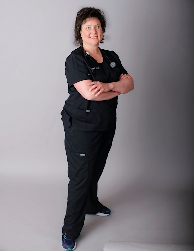 Sarah Devine, MD - Visual