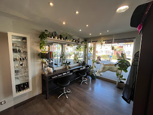 Photo n°25 de An'Lor Coiffure et Océane à Replonges (Salon de coiffure)