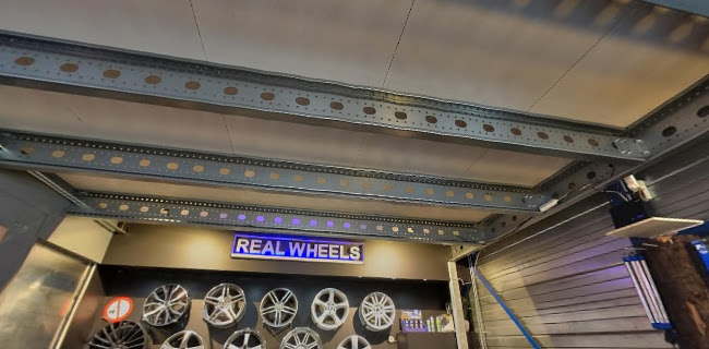 Beoordelingen van Real Wheels in Assen - Autodealer