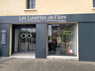 Photo n°3 de Les Lunettes de Flore à Goven à Goven (Opticien)