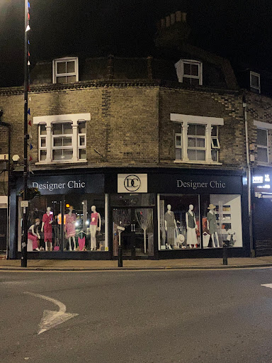Designer Chic - Visual