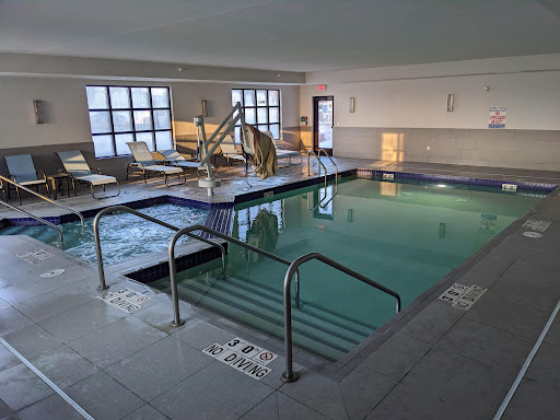 Best Western Plus New Richmond Inn & Suites - Thumbnail