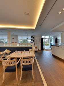 Bistro & Bar WATERFRONT Liehrstraße 11, 17424 Heringsdorf