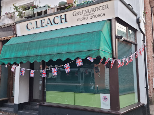 Leach C