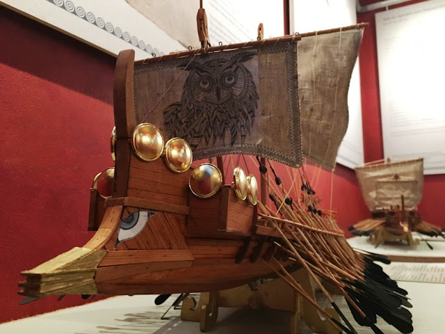 Athens Free Walking Tour by null