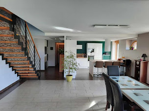 Photo n°1 de Roblin Peinture - PEINTRE EN BATIMENT à Mortain-Bocage (Peintre en bâtiment)