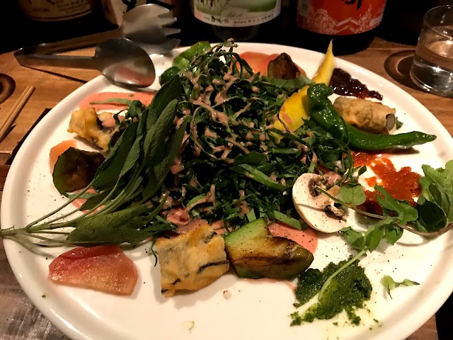 WE ARE THE FARM 代々木上原本店（ウィーアーザファーム）｜ランチ ビュッフェ サラダ オーガニック野菜 ディナー