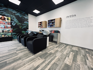 Photo n°2 de HairLook à Lézignan-Corbières (Salon de coiffure)