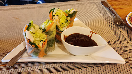 Summit Thai - Visual