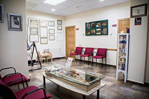CLINICA DE OSTEOPATIA ELOY FERNANDEZ - Thumbnail