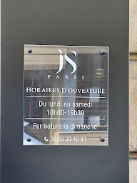 Photo n°5 de JS Coiffure Paris à Paris (Salon de coiffure)