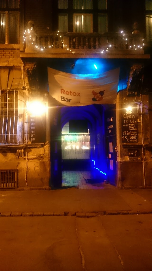 Retox Bar