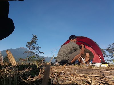 Photos of Gunung Besek