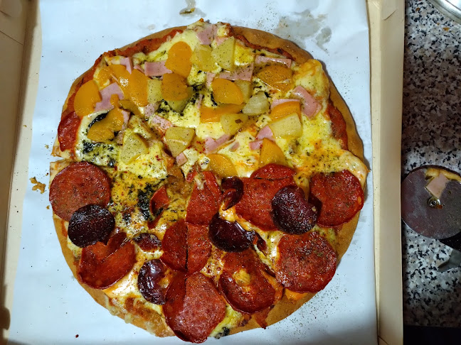 Opinii despre Pizzería Ricca Pizza y Victoria Repostería în Chimbote - Pizzeria