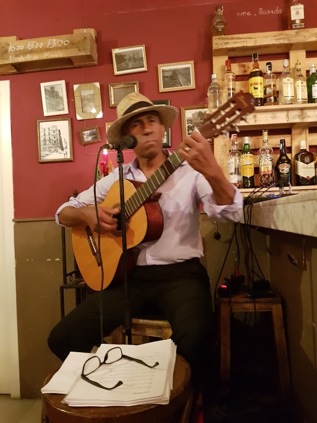 El descorche bar