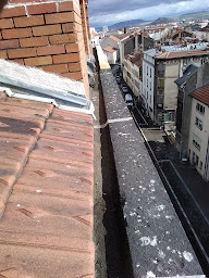 Photo n°20 de Luzio-Charpille à Laps (Couvreur)
