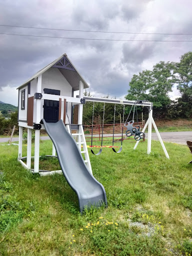 Hillside Structures - Visual