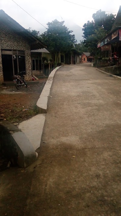 Photos of Capella Service Centre