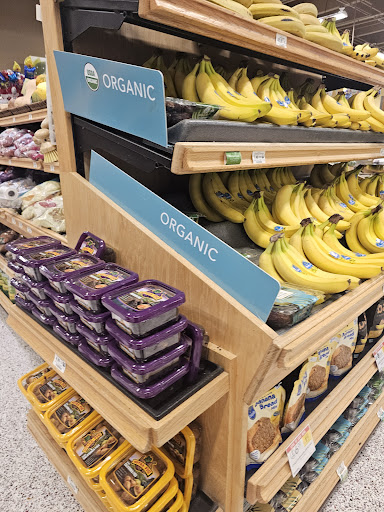 Publix Super Market at 700 Central - Thumbnail