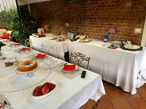 Maison Louis Farm and B & B Gallery - Italy