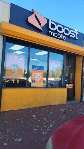 Boost Mobile - Visual