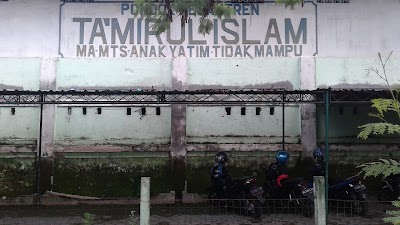 Photos of Ta'mirul Ponpes Islam Surakarta