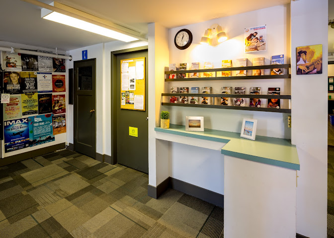 HI Victoria Hostel by null