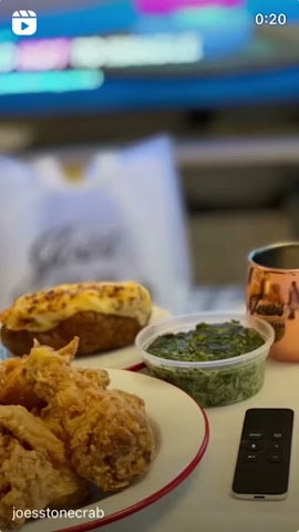 Joe's Stone Crab by null