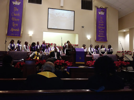 St Joseph Baptist Church worship time - Thumbnail