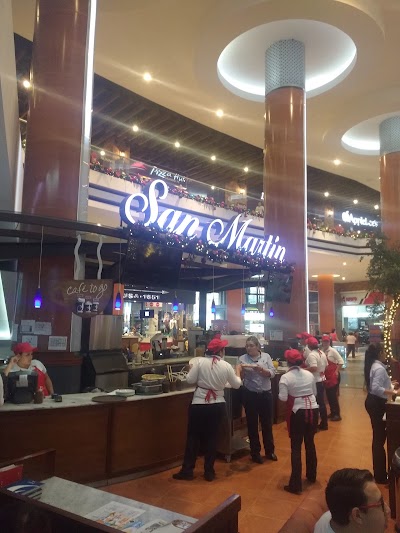 Photos of San Mart&iacute;n C. C Portales