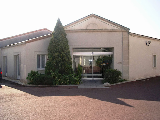 Photo de EHPAD Le Clos des Fontaines à Breuil-Magné (17870)