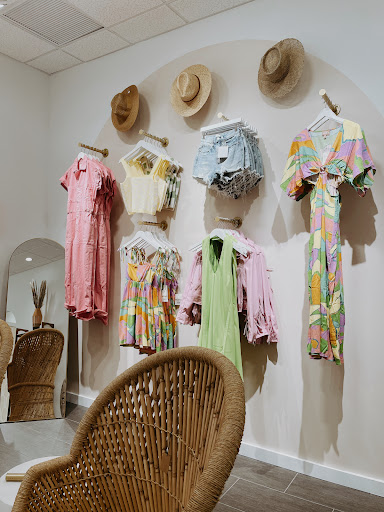 Malibu Fox Boutique - Thumbnail