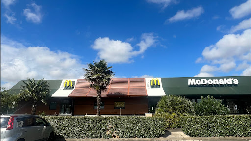 Photo 9 - McDonald's Luçon