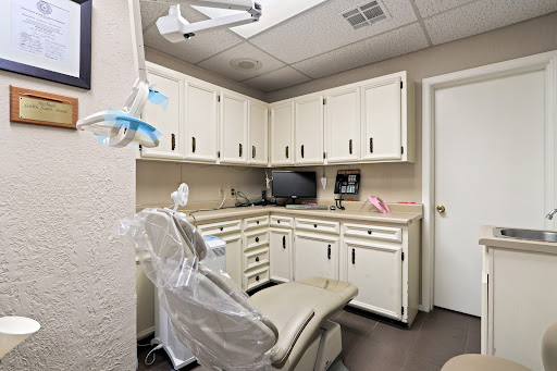Lee Trevino Dental - Thumbnail