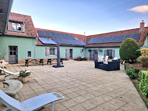 Photo n°5 de Les Salons de l'Embryenne à Embry (Chambre d'hôtes)