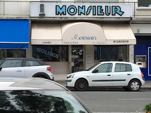 Photo n°7 de Boutique Monsieur à Royan (Magasin de vêtements)