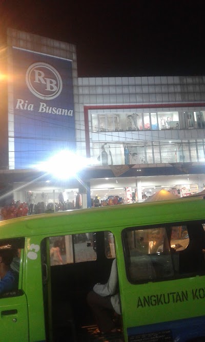 Photos of RIA BUSANA MERDEKA