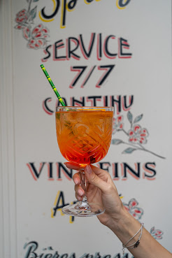 Comptoir des Archives by null