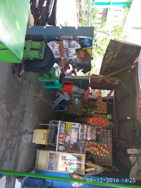 Kedai Juz Ali Tempat Santai Nyaman, Author: Adhe Ara