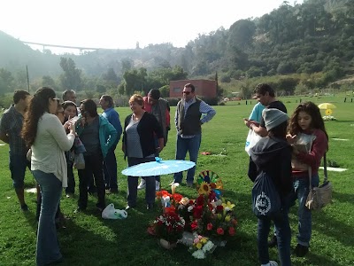 Photos of Santiago Park Cemetery